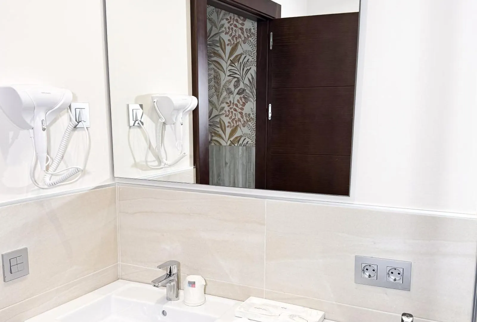 Hotel Boutique Aroma De Mar Chiclana de la Frontera 3*,  Spain