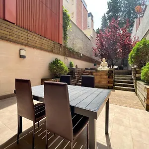 To 4*, Barcelona Spanje